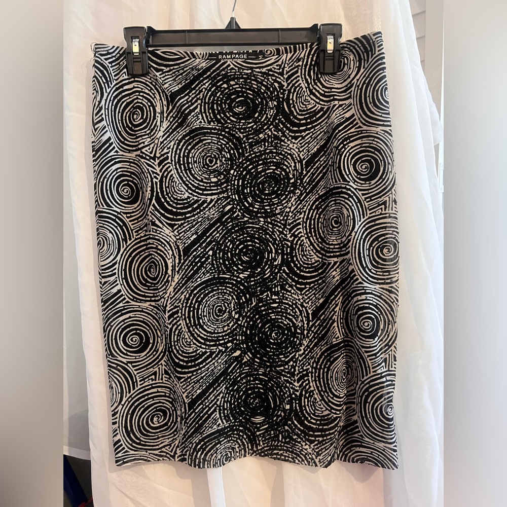 Beaded Swirl Pencil Skirt